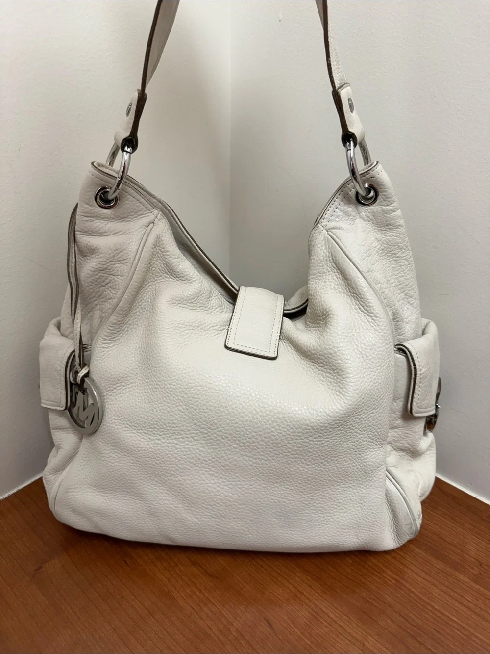 Michael Kors Layton Pebbled Leather Shoulder Bag Hobo Cream Large Designer Boho